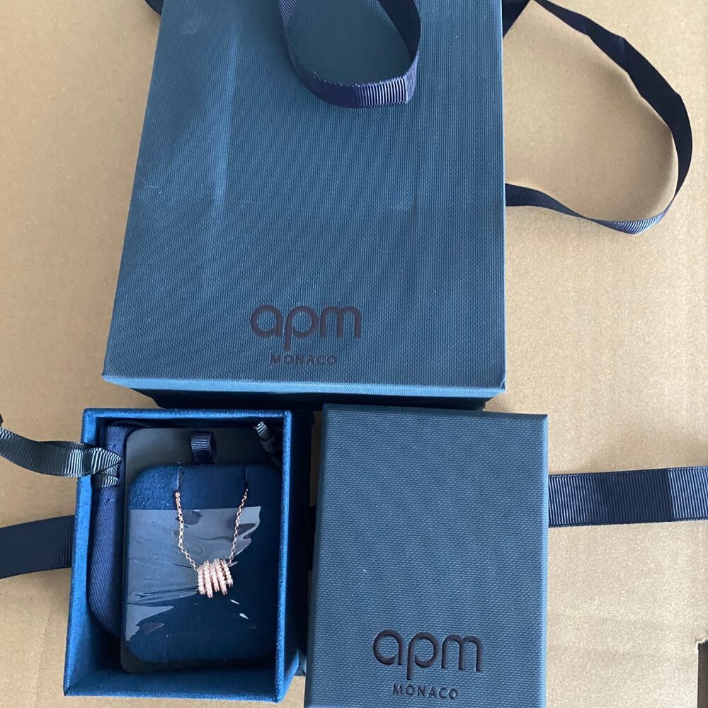 APM Monaco Adjustable Necklace - Picture 3 of 6